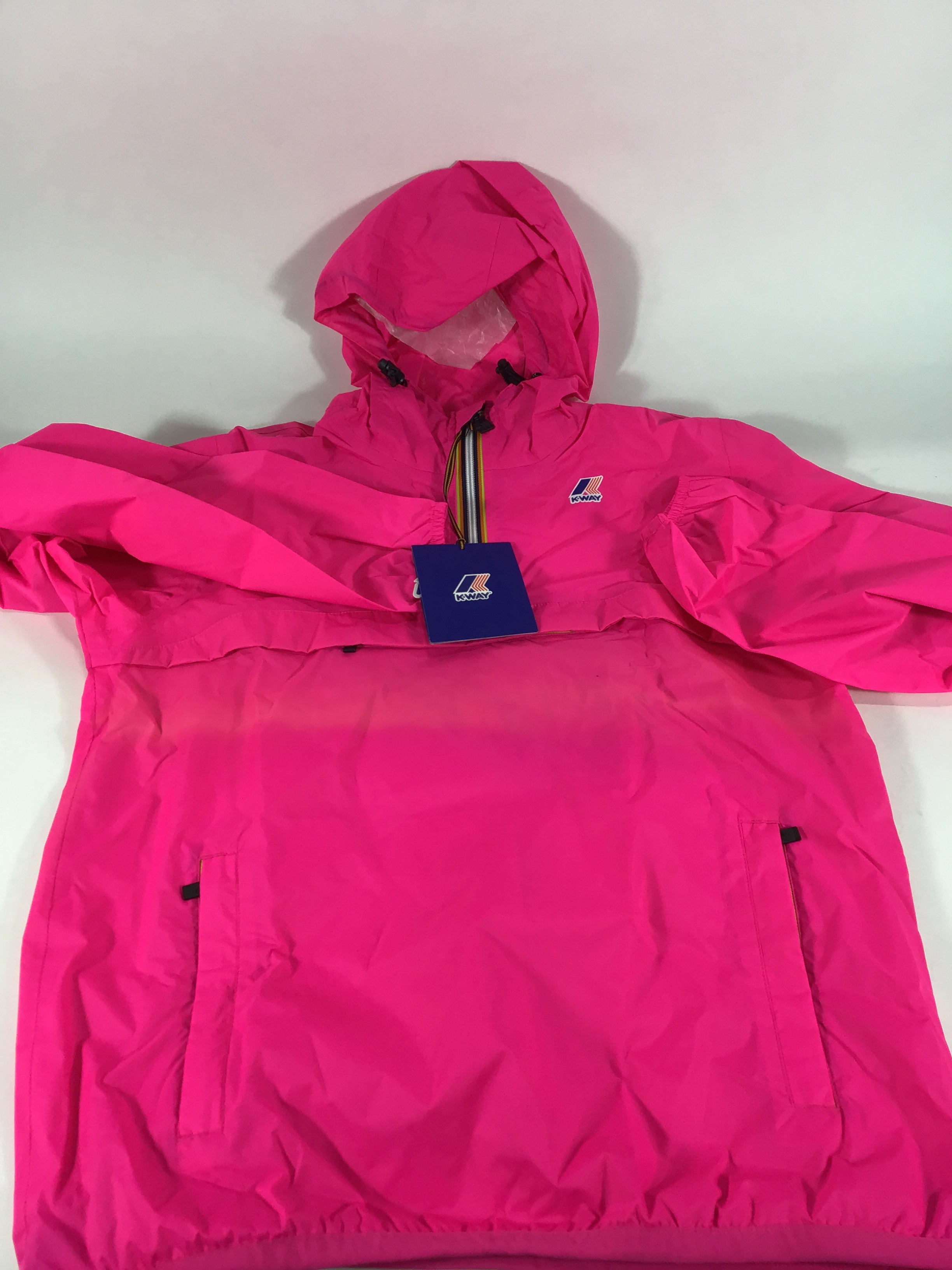 K-Way - Le Vrai Leon Packable Quarter Zip Windbreaker Rain Jacket - Men's |-| K-Way - Manteau de pluie coupe-vent à glissière 1/4 compressible Le Vrai Leon - Homme