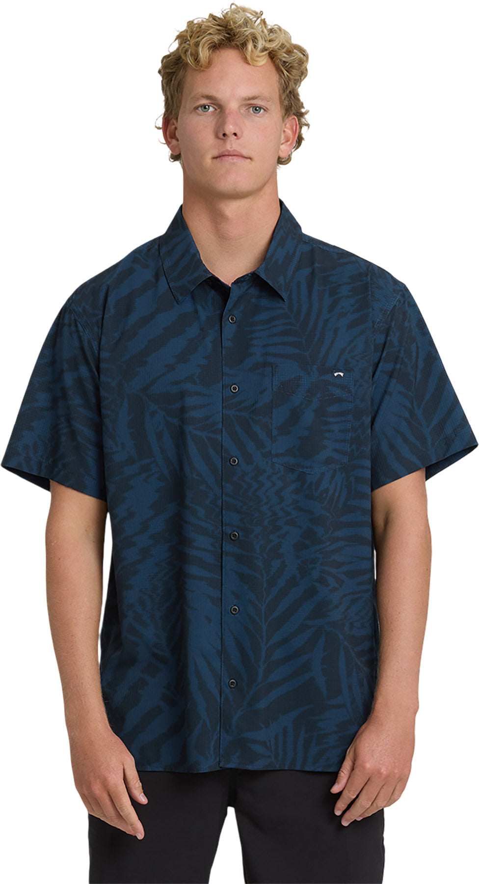 Billabong - Surftrek Performance Short Sleeve Shirt - Men's|-|Billabong - Chemise à manches courtes Surftrek Performance - Homme