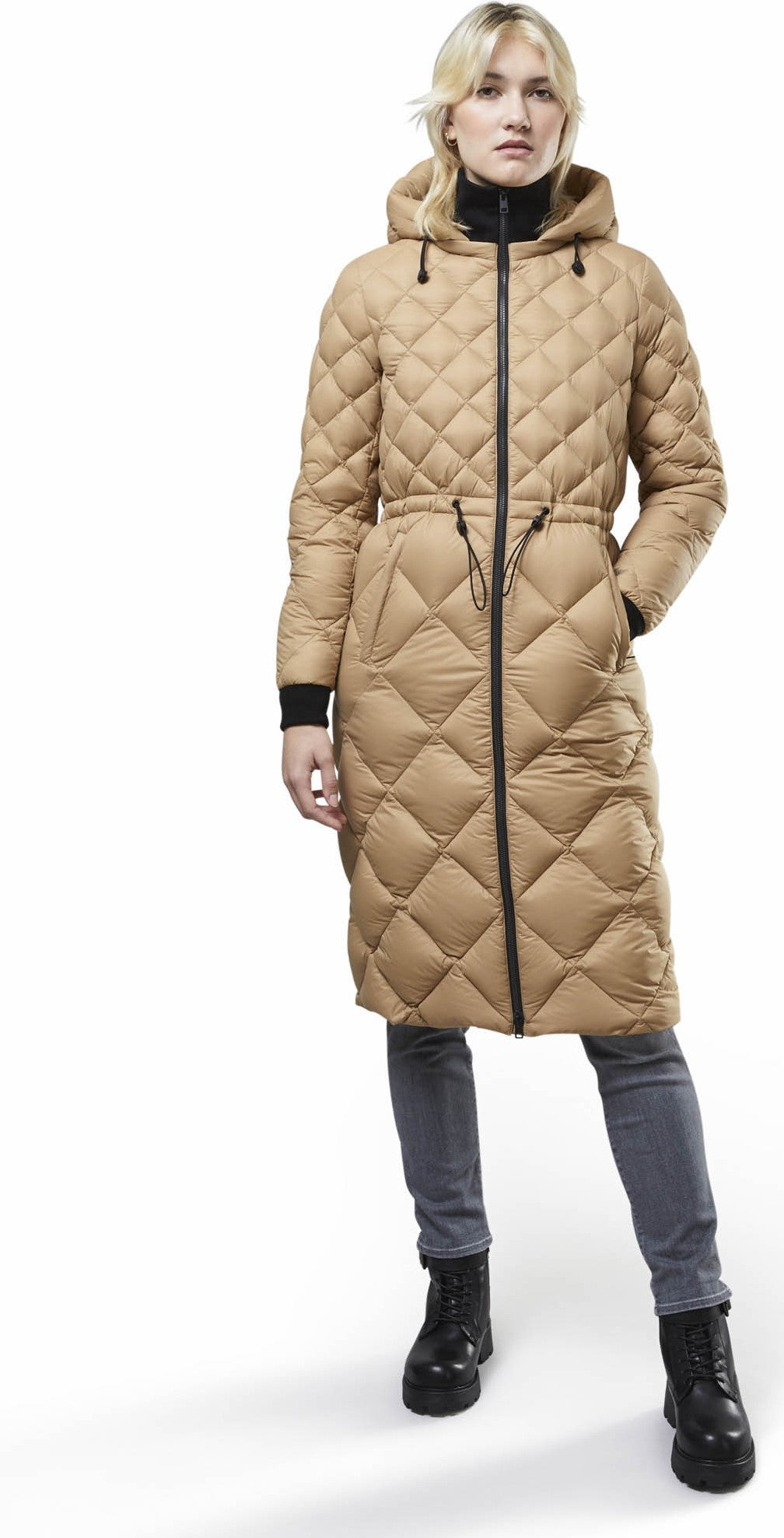 SOIA and KYO - Aime Sustainable Calf-Length Lightweight Down Coat with Hood - Women's |-| SOIA and KYO - Manteau aux mollets en duvet léger durable avec capuchon Aime - Femme